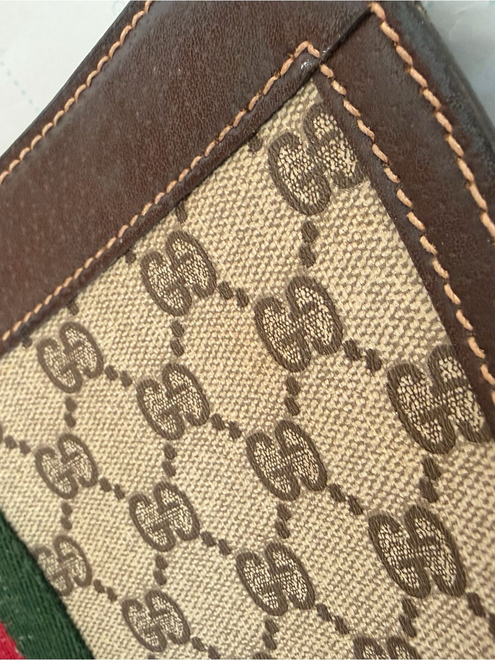 Gucci Brown & Tan GG Canvas Card Holder with Leather Trim - Picture 7 of 8